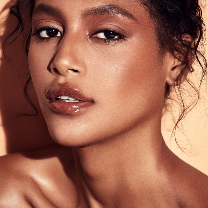 Fenty Beauty Cheeks Out Freestyle Cream Bronzer - Кремовый бронзер - 6.23 г — изображение 4